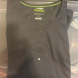 Ladies Xl Landau scrub jacket